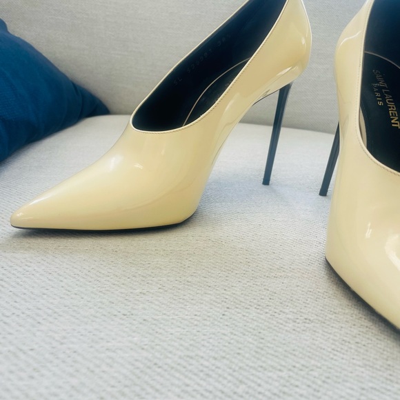 Saint Laurent Teddy Bootie Heels 100% authentic - Picture 2 of 9